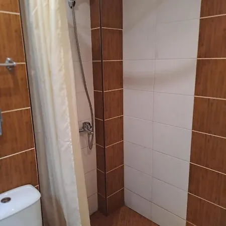 Plaza Studio ساني بيتش